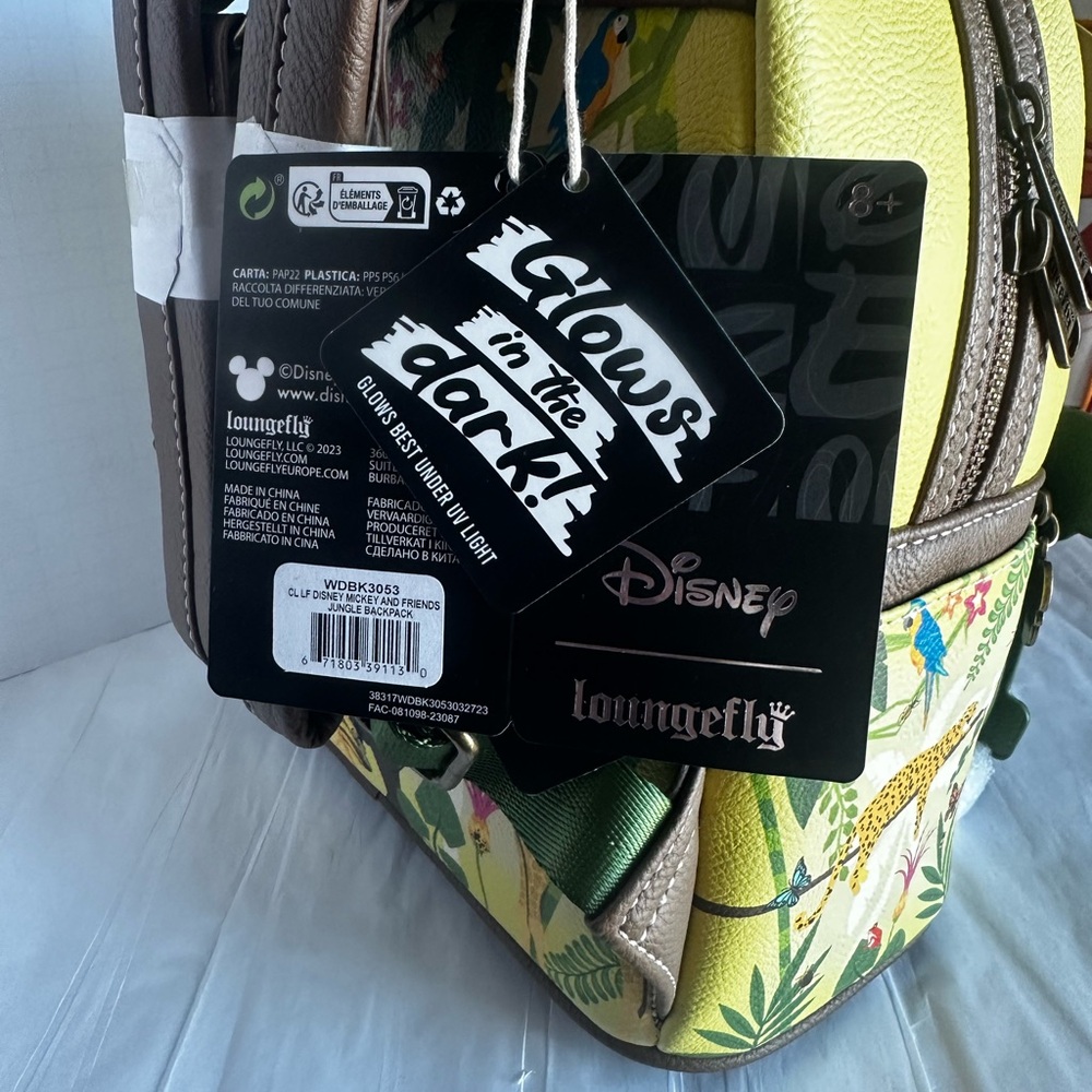 Loungefly Mickey and Friends Jungle backpack - Picture 5 of 5